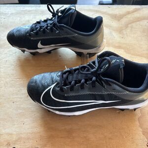 Nike Boy's Vapor Edge Shark 2 Football Cleat Black/White Size 6Y DH5089-010